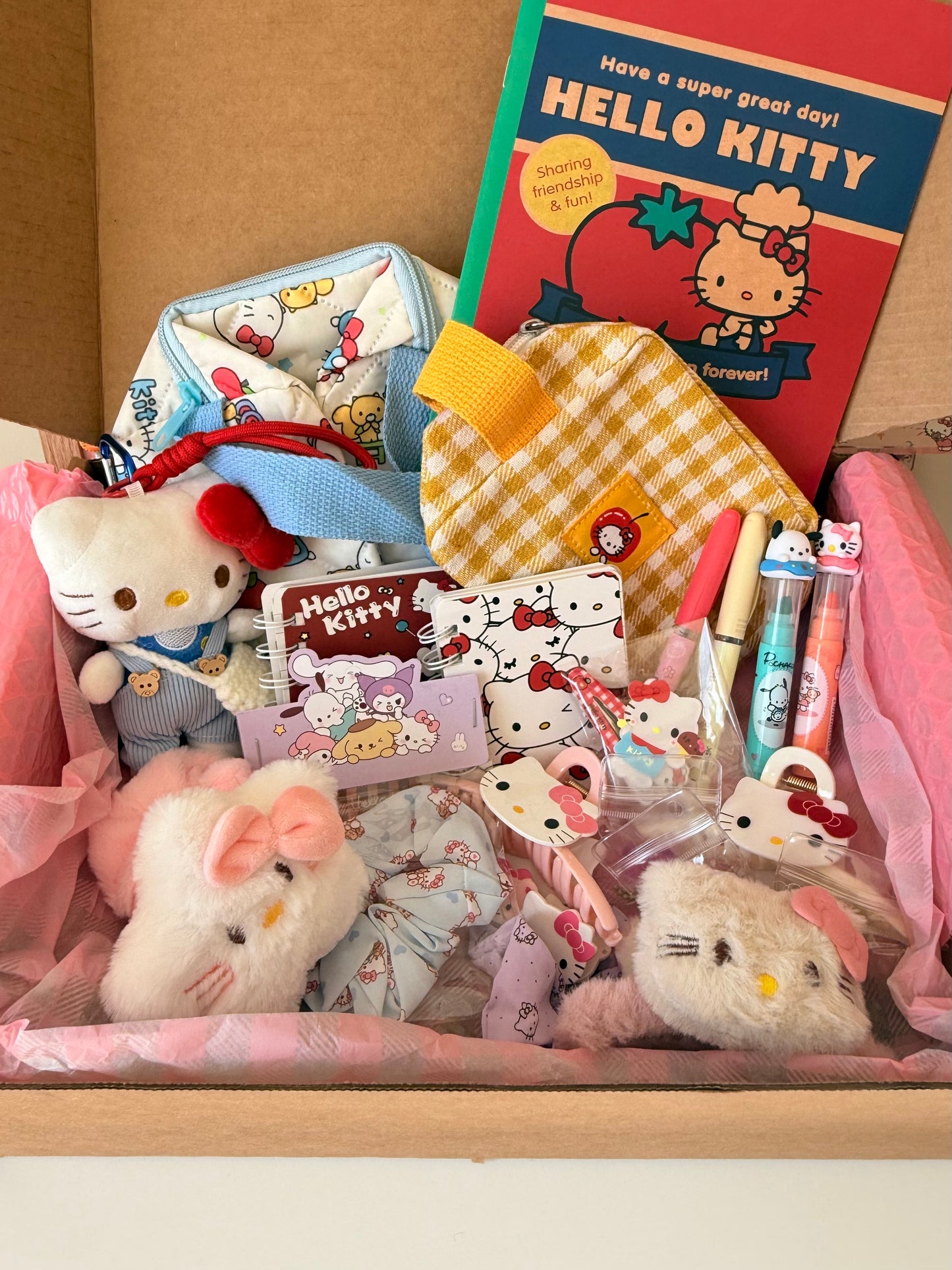 Hello Kitty HEART BOX - 1 Scoop